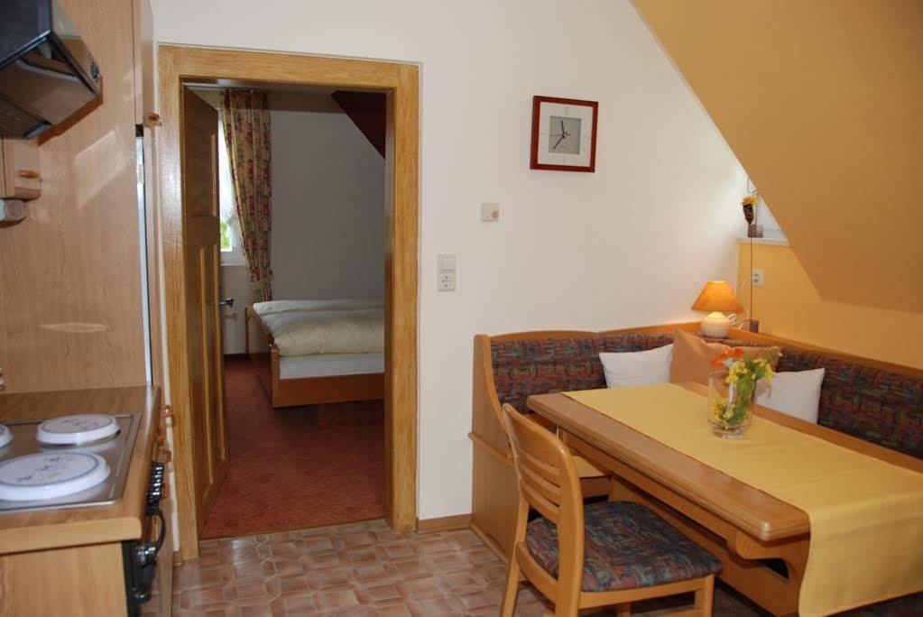 Landhotel Gasthaus Zum Pflug Zell am Harmersbach Kültér fotó
