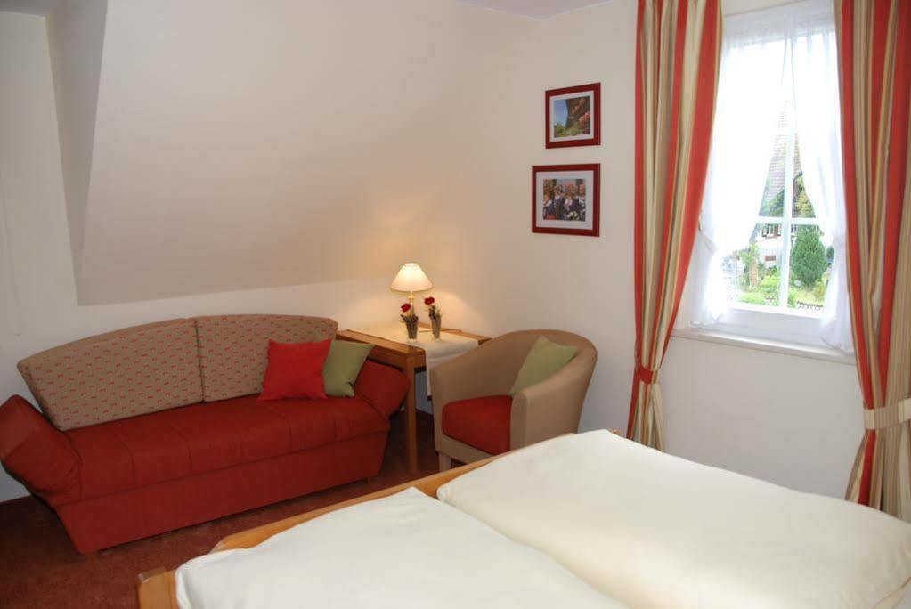 Landhotel Gasthaus Zum Pflug Zell am Harmersbach Kültér fotó