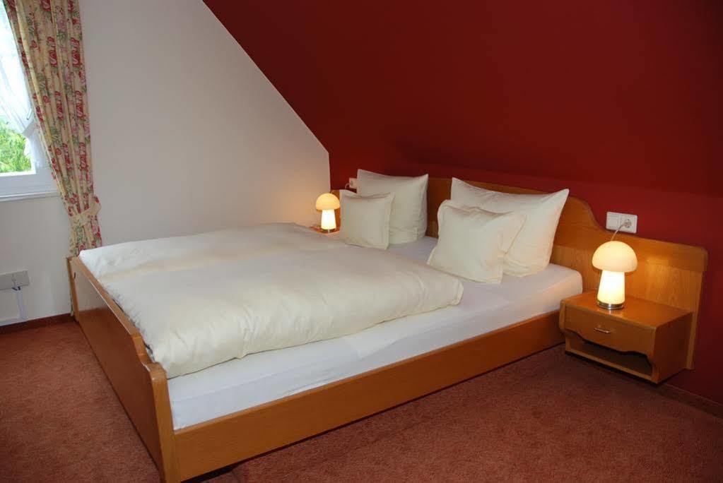 Landhotel Gasthaus Zum Pflug Zell am Harmersbach Kültér fotó