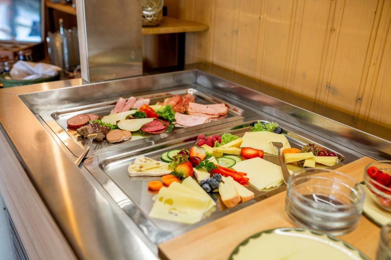 Landhotel Gasthaus Zum Pflug Zell am Harmersbach Kültér fotó