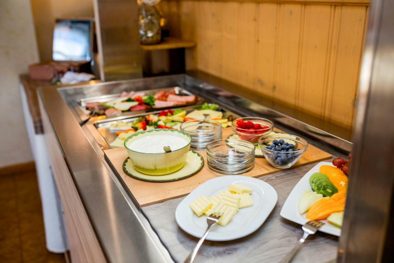 Landhotel Gasthaus Zum Pflug Zell am Harmersbach Kültér fotó